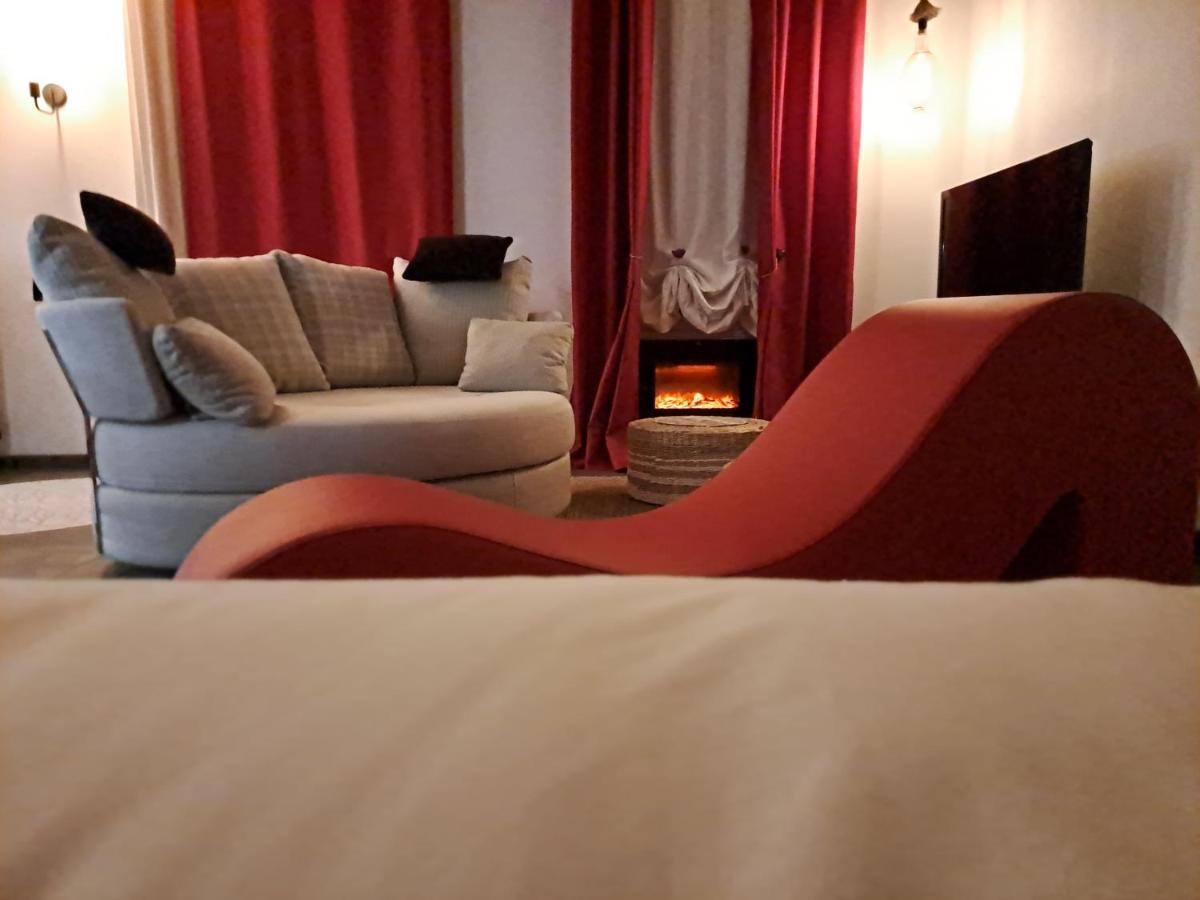 Ba'Cam Spa Bed and Breakfast Etigny Buitenkant foto